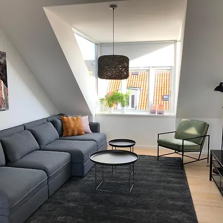 2-bed In Osterbro Apartment